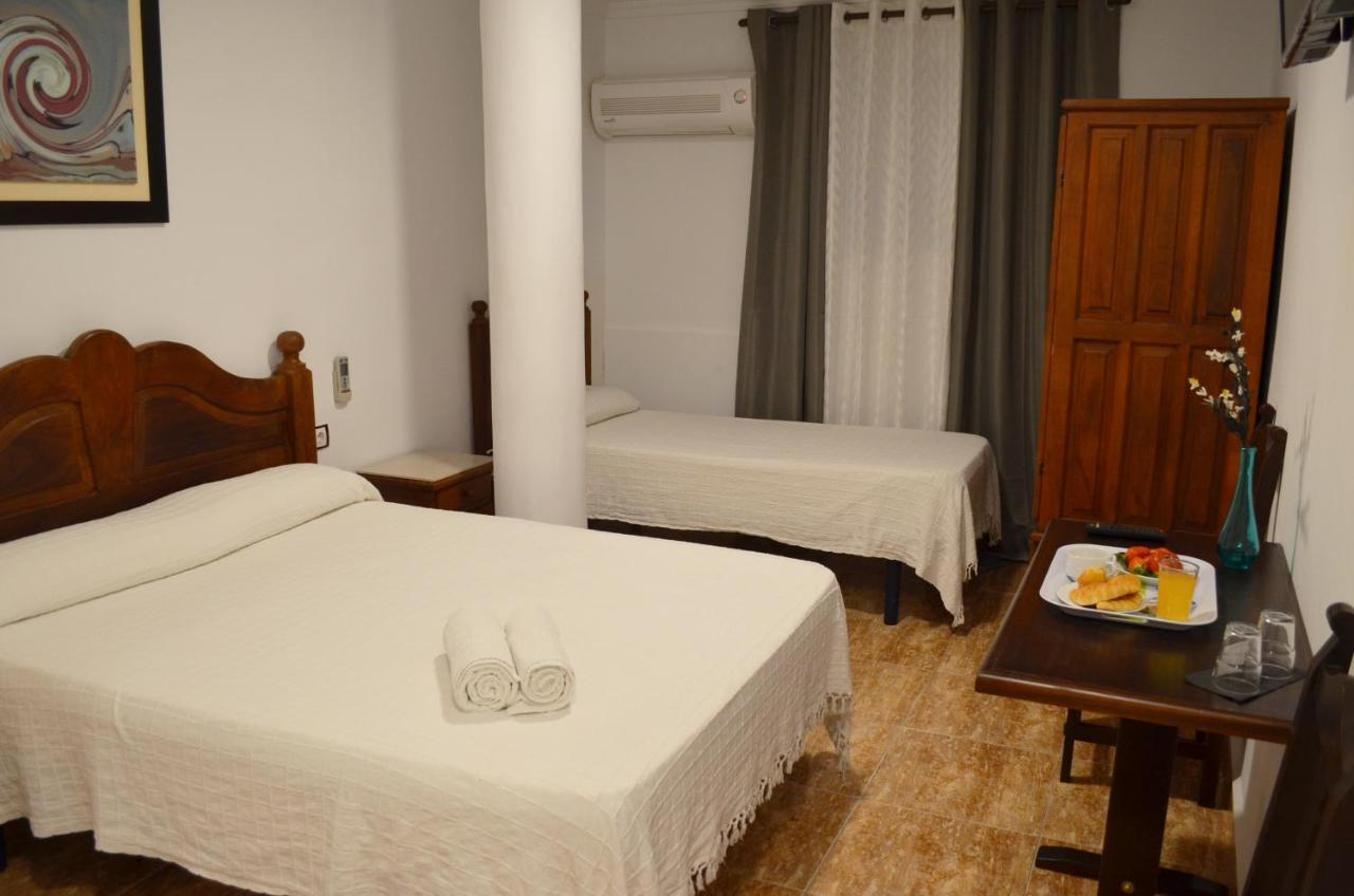Hotel Manantiales Торремолинос Экстерьер фото